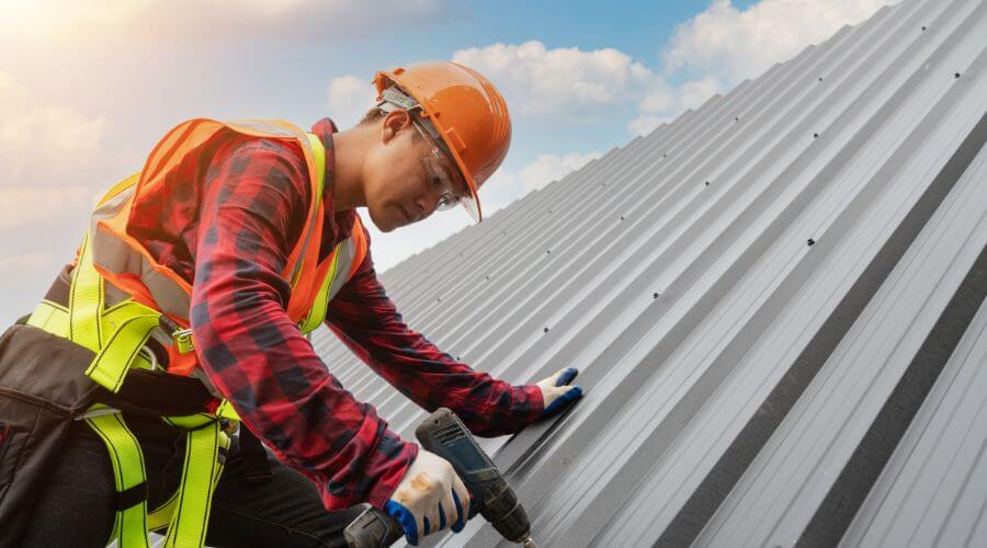 Expert top industrial roofings services in Docena, AL